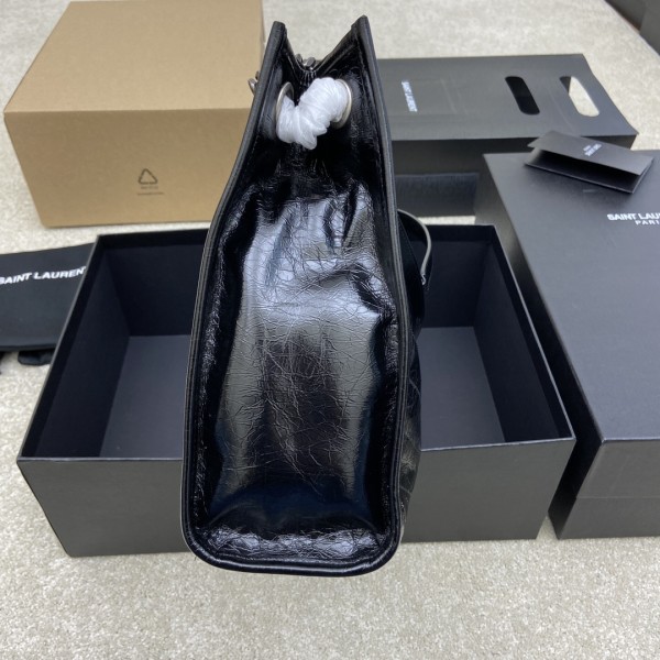 Handbags SAINT LAURENT 577999 size 33x27x11.5 cm