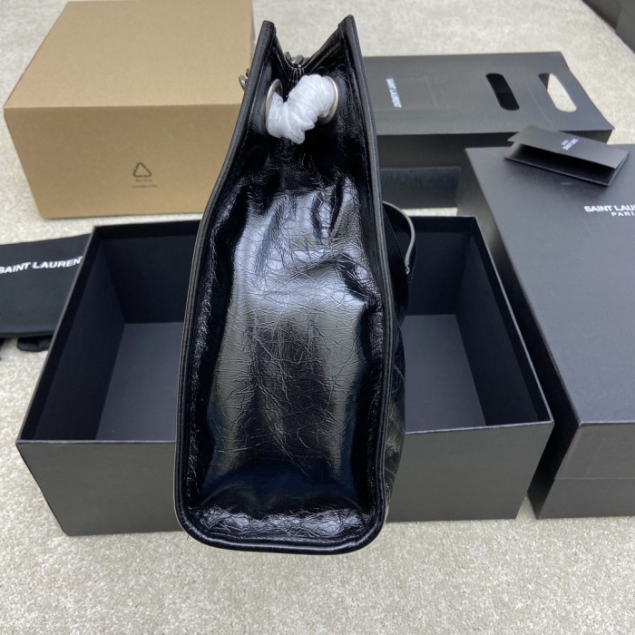 Handbags SAINT LAURENT 577999 size 33x27x11.5 cm