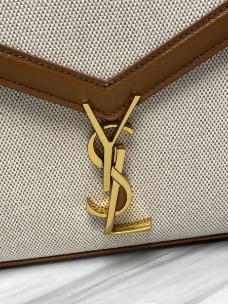 Handbags SAINT LAURENT 578000 size 24.5×20×11.5 cm