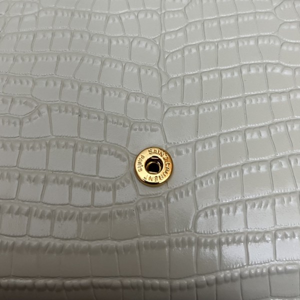 Handbags SAINT LAURENT 607788 size 19x12x4 cm