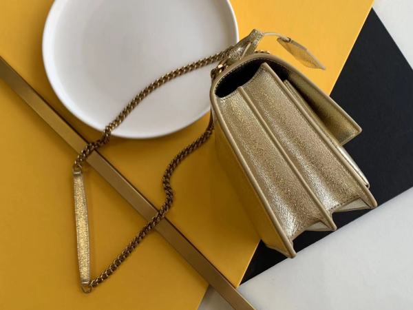 Handbags SAINT LAURENT 442906 size 22x16x8 cm