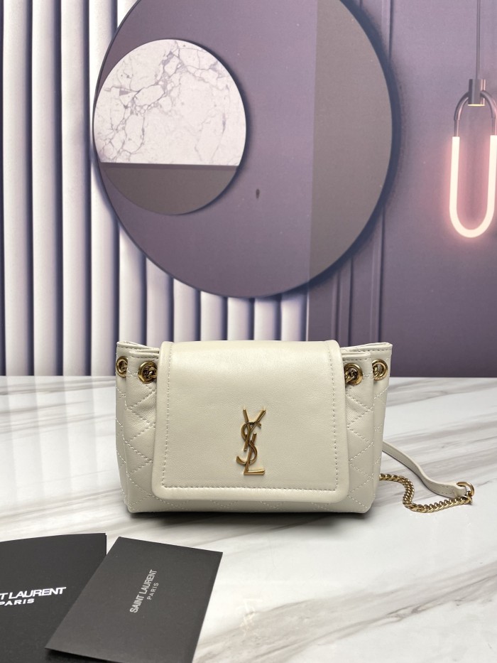 Handbags  SAINT LAURENT 672738 size 18x13x6 cm