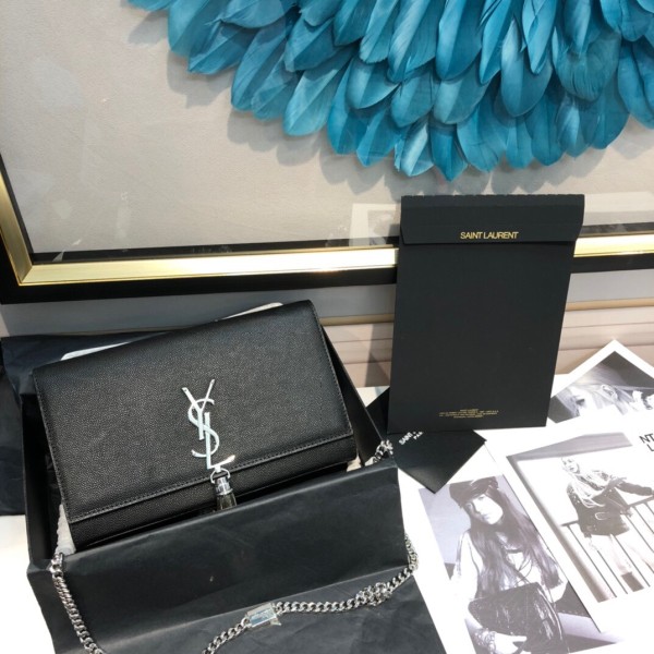 Handbags SAINT LAURENT 326076 size 24*5.5*14.5 cm