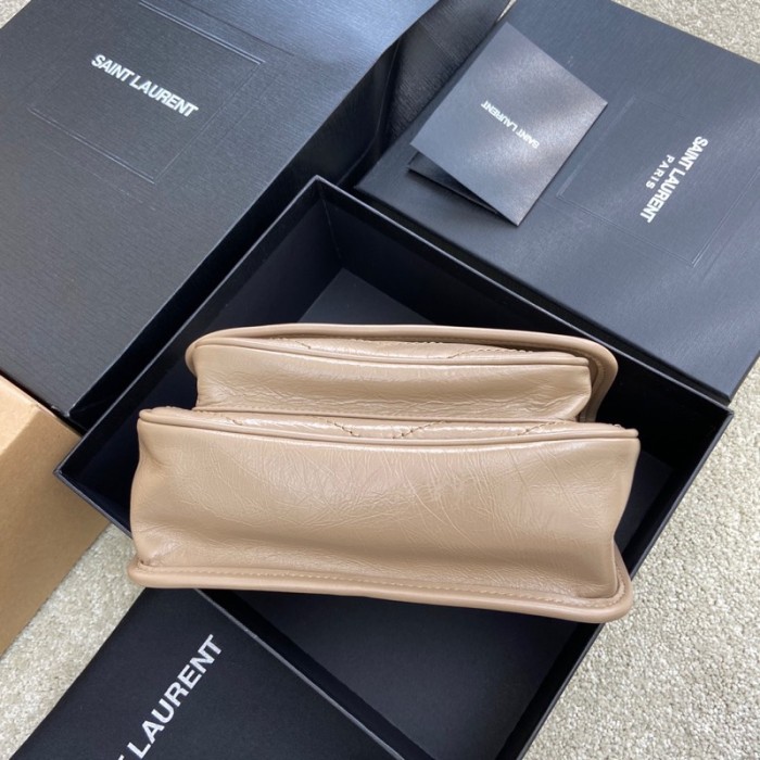 Handbags SAINT LAURENT 533037 size 22×16.5×12 cm