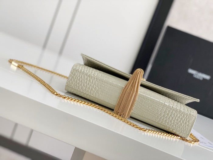 Handbags SAINT LAURENT 354119 size 24×14.5×5.5 cm