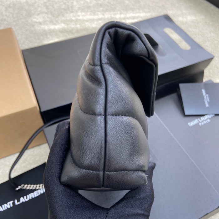 Handbags SAINT LAURENT 620333 size 23×15.5×8.5 cm