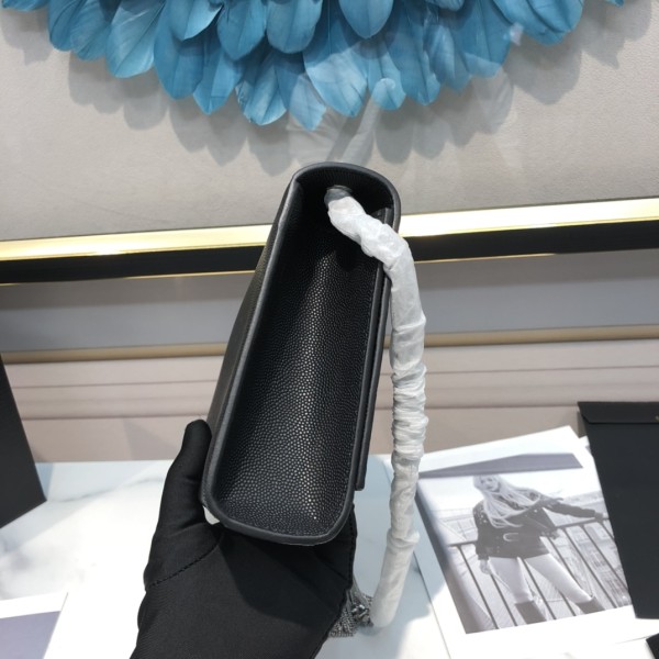 Handbags SAINT LAURENT 326076 size 24*5.5*14.5 cm