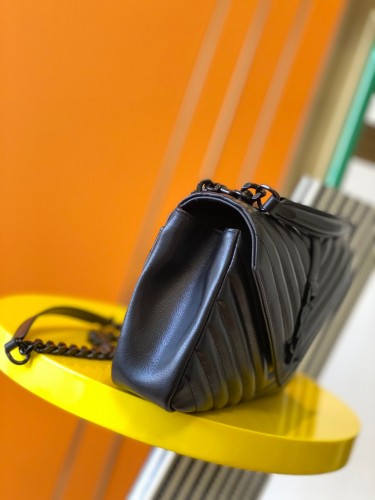 Handbags SAINT LAURENT 428056 size 24x17x6.5 cm