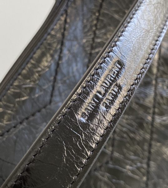 Handbags SAINT LAURENT 577999 size 33x27x11.5 cm