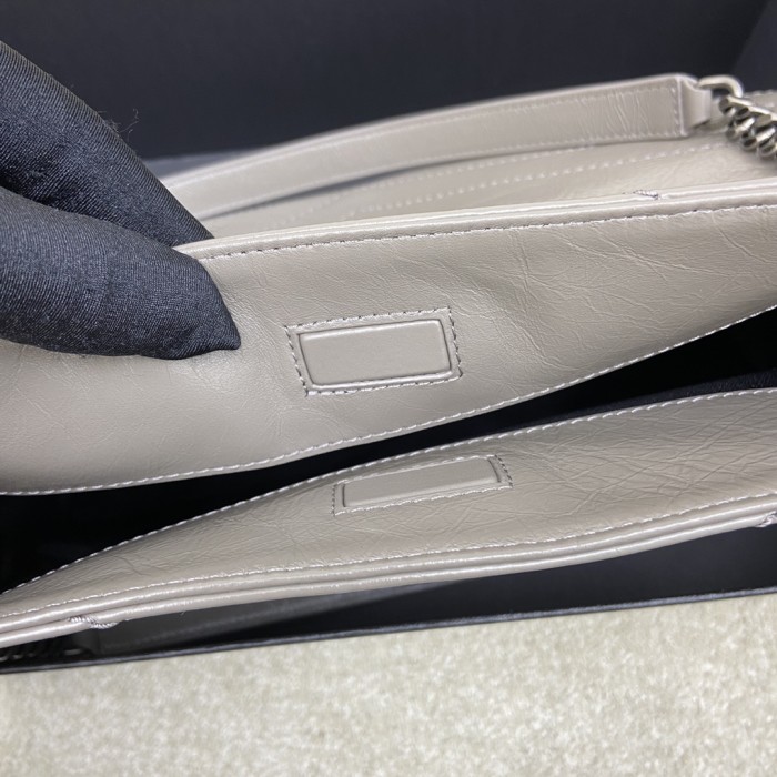 Handbags SAINT LAURENT 577999 size 33x27x11.5 cm