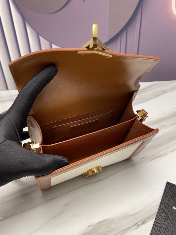 Handbags SAINT LAURENT 602716 size 20×16x7.5 cm