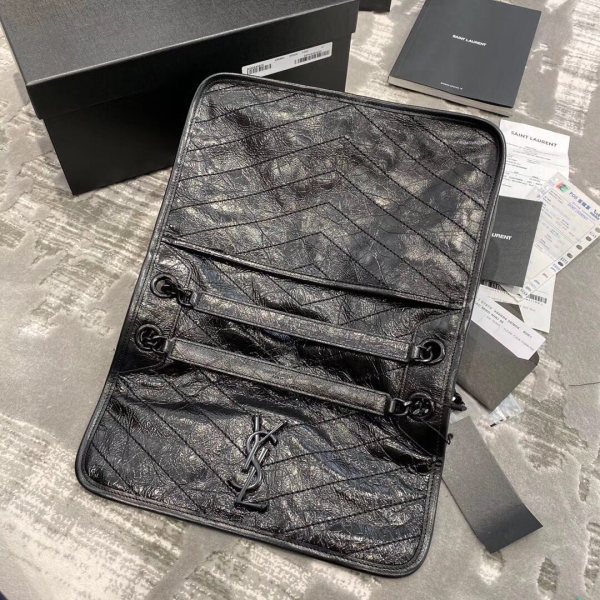 Handbags SAINT LAURENT 498894 size 28*20*8.5 cm