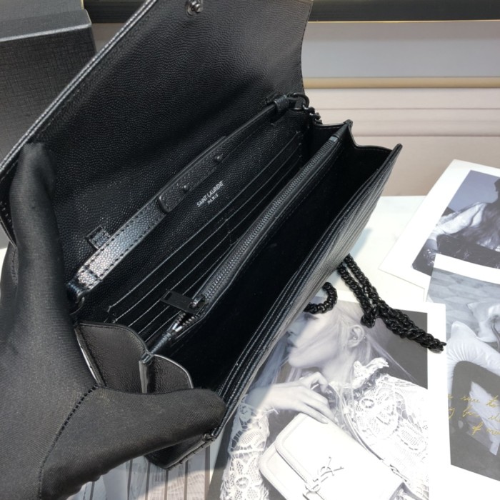 Handbags SAINT LAURENT 360452 size 22.5x14x4 cm