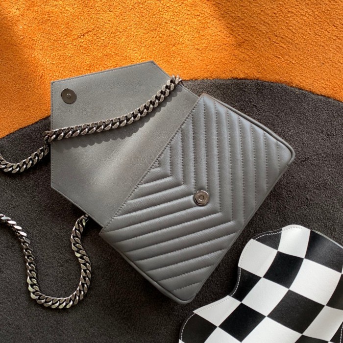 Handbags SAINT LAURENT 428056 size 24x17x6.5 cm