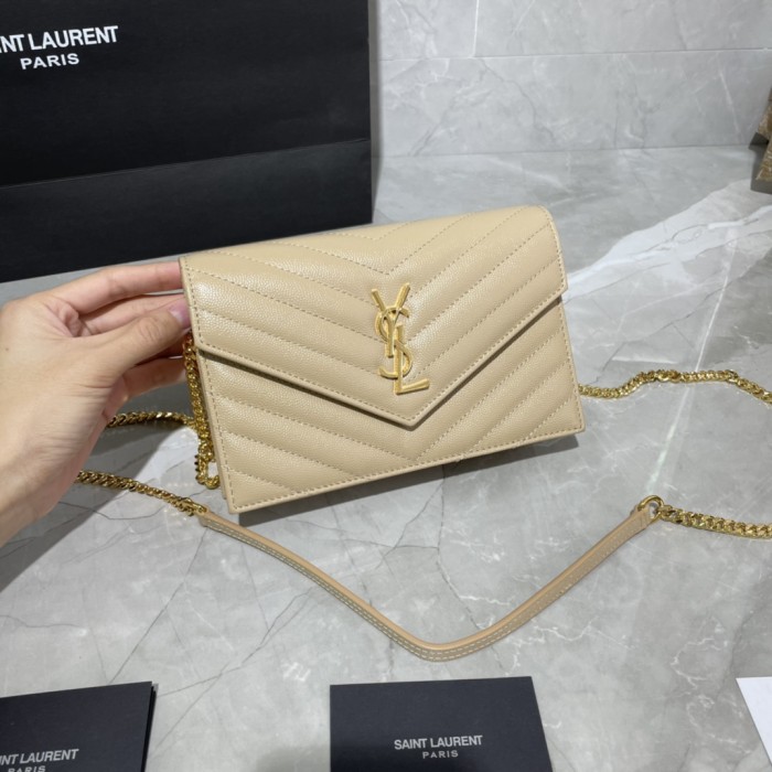 Handbags SAINT LAURENT 393953 size 19x11.5x4 cm