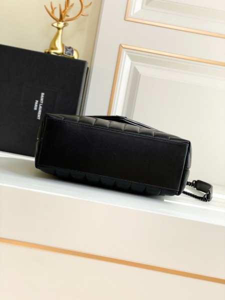 Handbags SAINT LAURENT 494699 size 25×17×9 cm