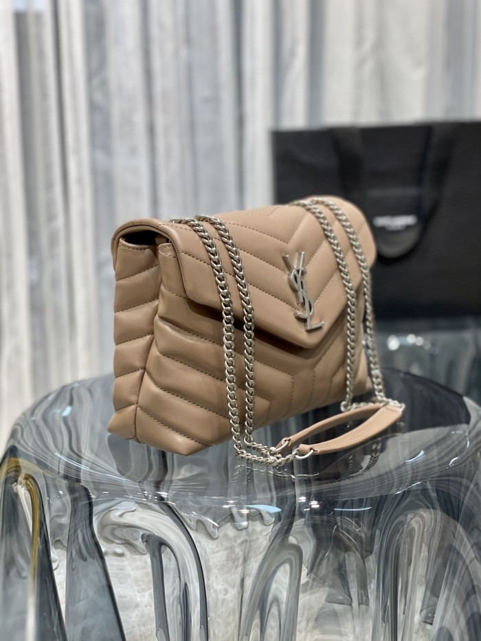 Handbags SAINT LAURENT 494699 size 25×17×9 cm