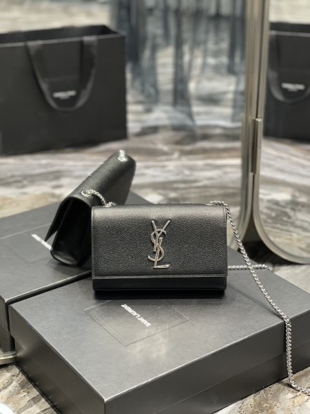 SAINT LAURENT KATE Grained Embossed Cow Leather Chain Bag Shoulder Bag Crossbody Bag Women's Black 469390-BOW0N-1000 size  19.5*5*13 cm