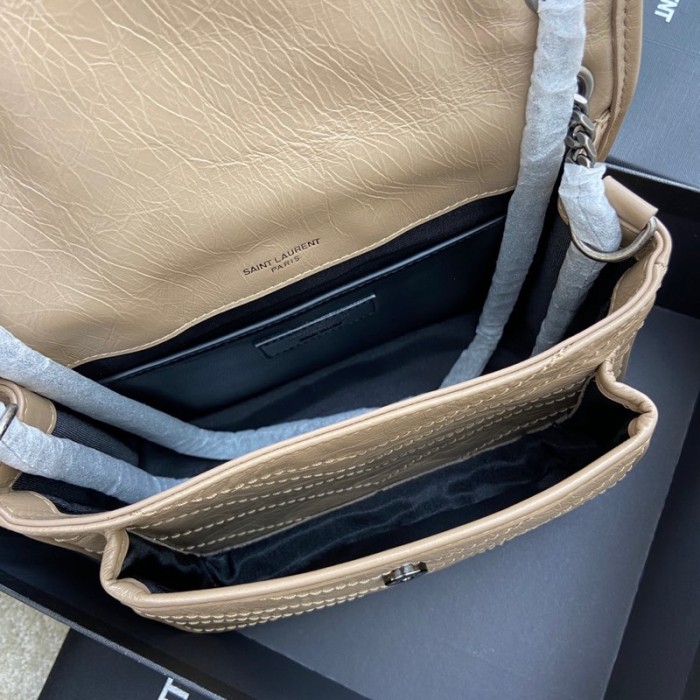 Handbags SAINT LAURENT 533037 size 22×16.5×12 cm