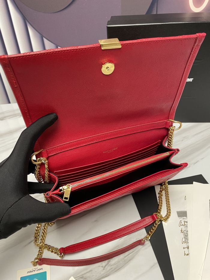 Handbags SAINT LAURENT 585031 size 22.5 14.5 5.0 cm