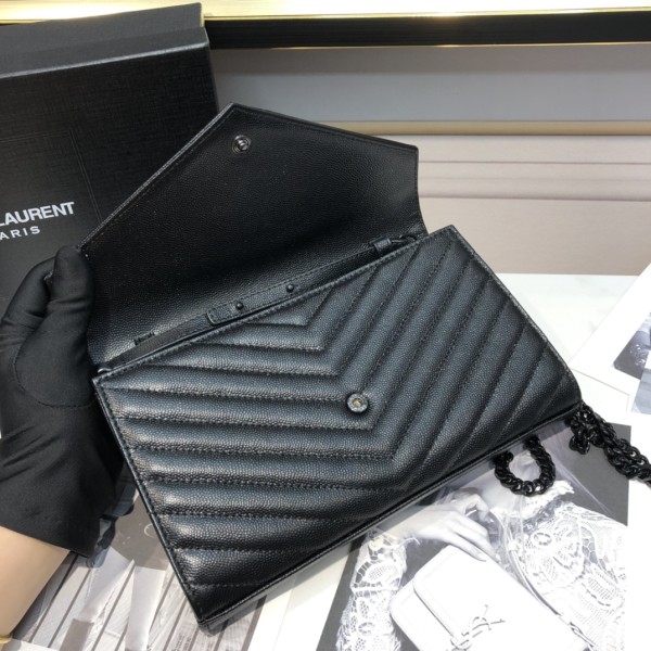 Handbags SAINT LAURENT 360452 size 22.5x14x4 cm