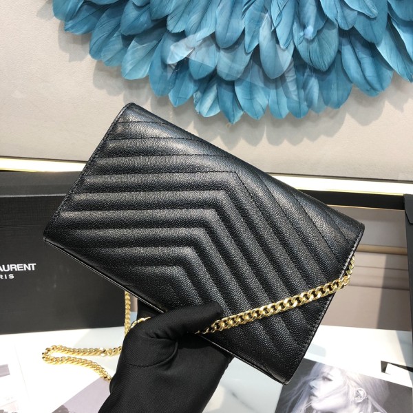 Handbags SAINT LAURENT 360452 size 22.5x14x4 cm