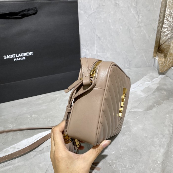 Handbags SAINT LAURENT 520534 size 23x16x6 cm