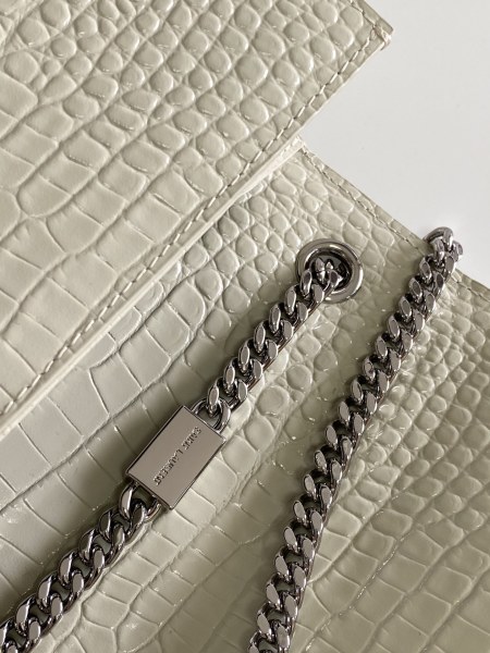 Handbags SAINT LAURENT 354119 size 24×14.5×5.5 cm