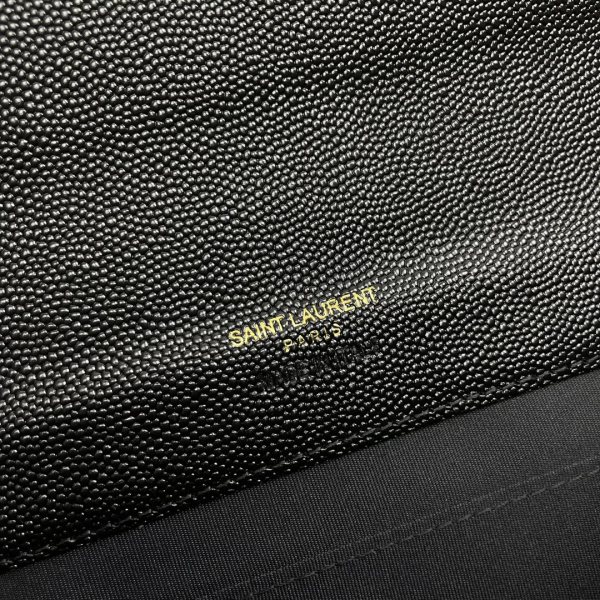 Handbags SAINT LAURENT 617662 size 21x16x3 cm