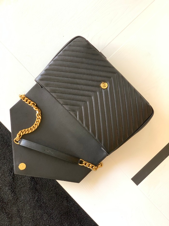 Handbags SAINT LAURENT 428056 size 24x17x6.5cm