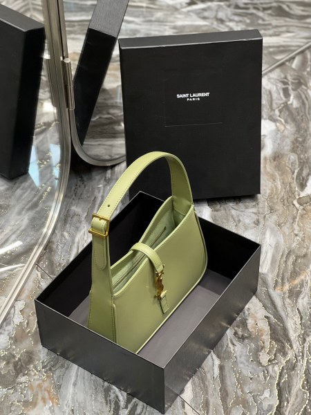 Handbags SAINT LAURENT 657228 size 25X14X6 cm