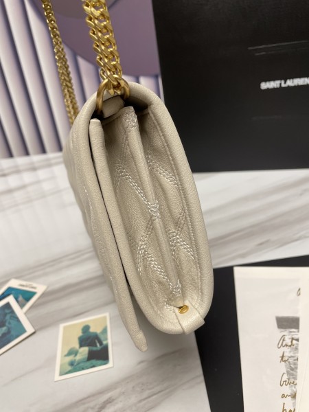 Handbags SAINT LAURENT 585031 size 22.5 14.5 5.0 cm