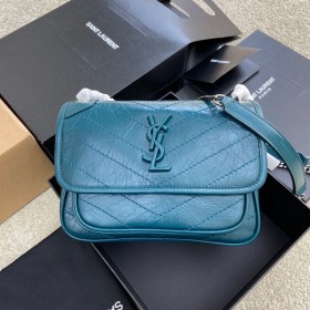 Handbags SAINT LAURENT 533037 size 22x16.5x12cm