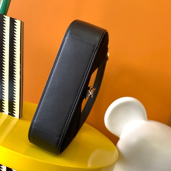 Handbags SAINT LAURENT 657228 size 24.5x16x6 cm