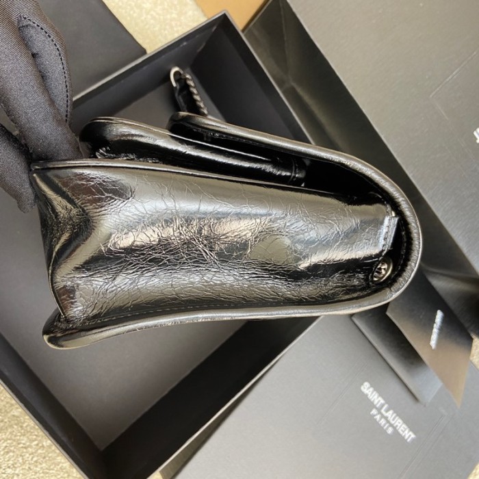 Handbags SAINT LAURENT 533037 size 22×16.5×12 cm