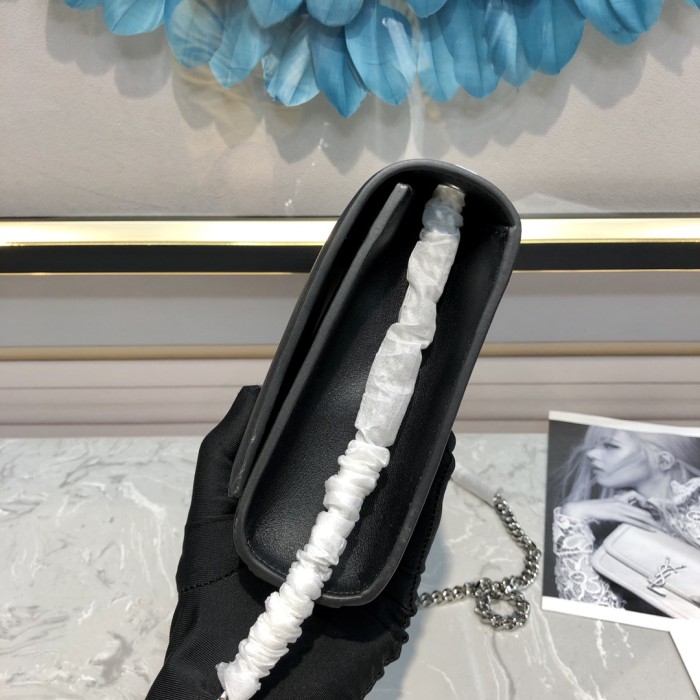 Handbags SAINT LAURENT 326076 size 24*5*15 cm