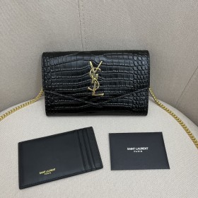 Handbags SAINT LAURENT 607788 size 19x12x4 cm
