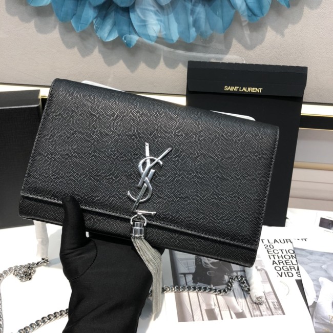 Handbags SAINT LAURENT 326076 size 24*5.5*14.5 cm