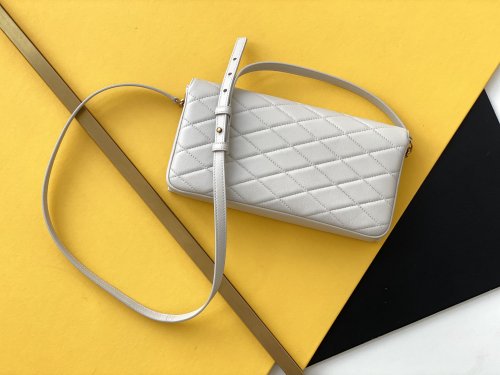 Handbags SAINT LAURENT 678828 size 26x4.5x13 cm