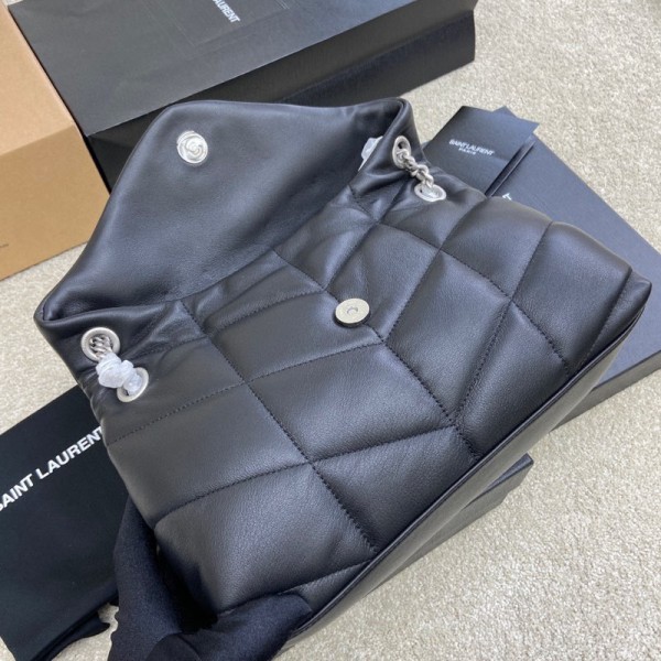 Handbags SAINT LAURENT 577476 size 29x17x11 cm  