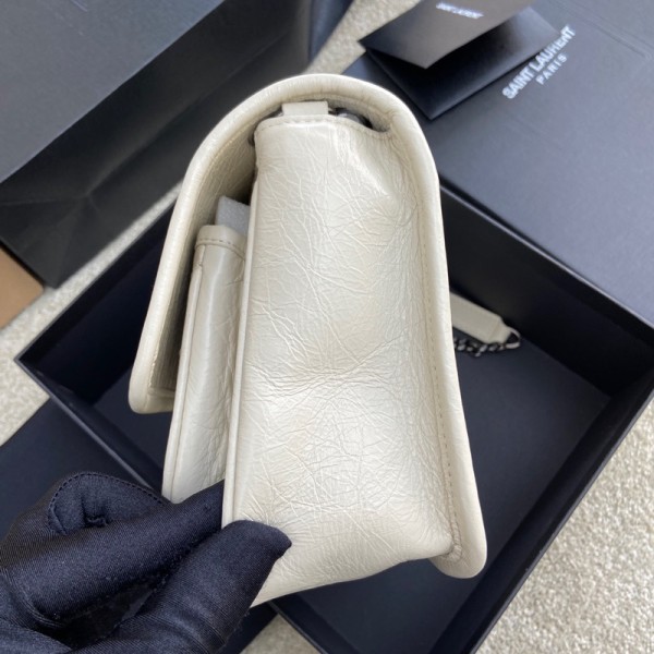 Handbags SAINT LAURENT 533037 size 22×16.5×12 cm