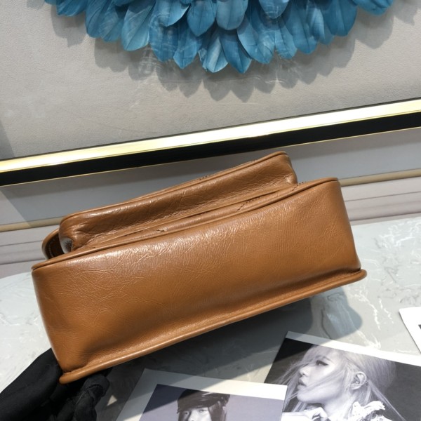 Handbags SAINT LAURENT 633158 size 28X20.5X8.5 CM