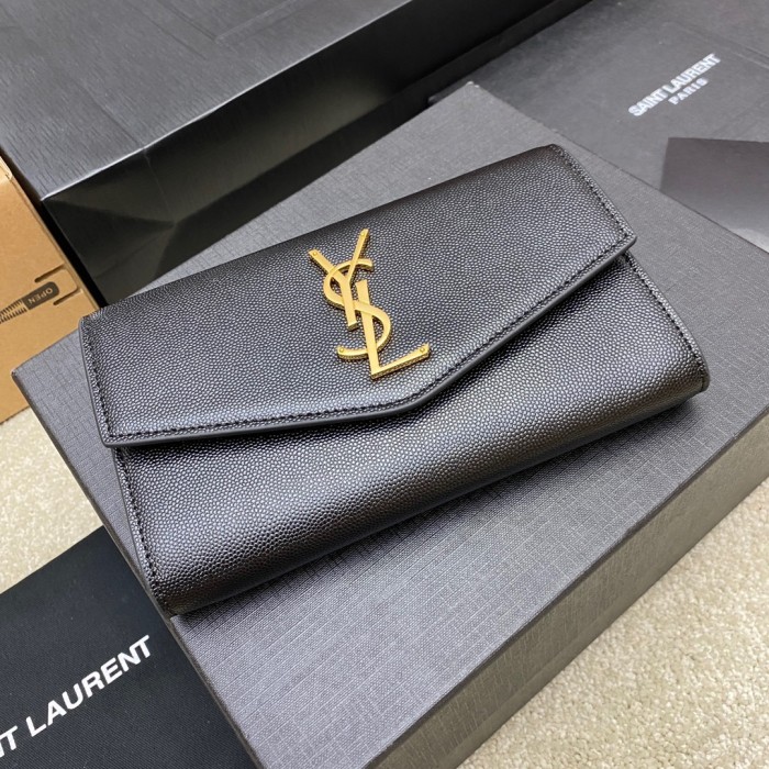 Handbags SAINT LAURENT 607788 size 19x12x4 cm