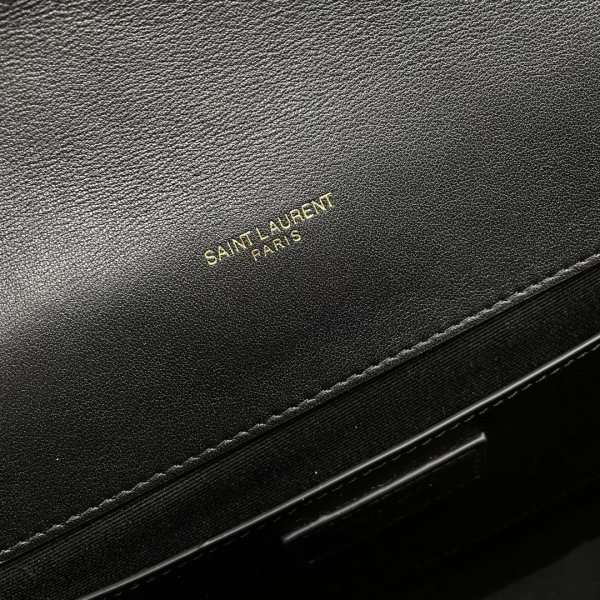 Handbags SAINT LAURENT 395827 size 31x22x7.5 cm 