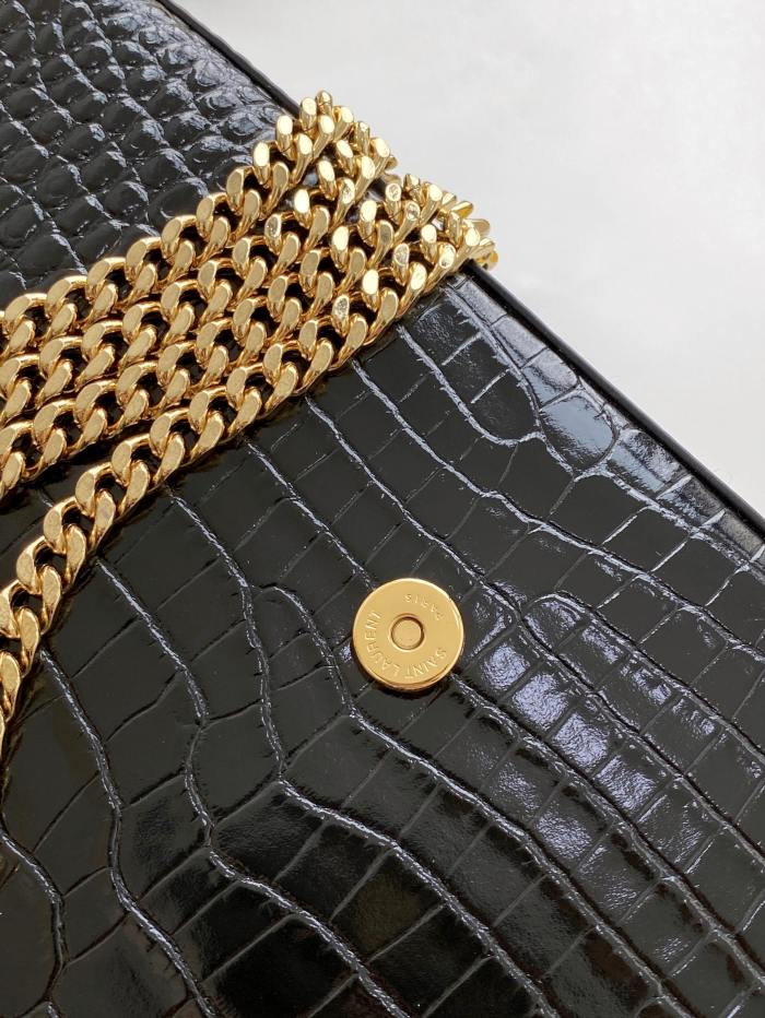 Handbags SAINT LAURENT 326078 size 24x14.5x5 cm