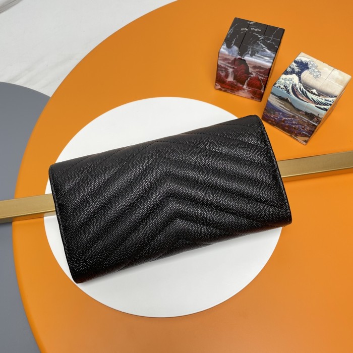 Handbags SAINT LAURENT 437469 size 19*11*3 cm