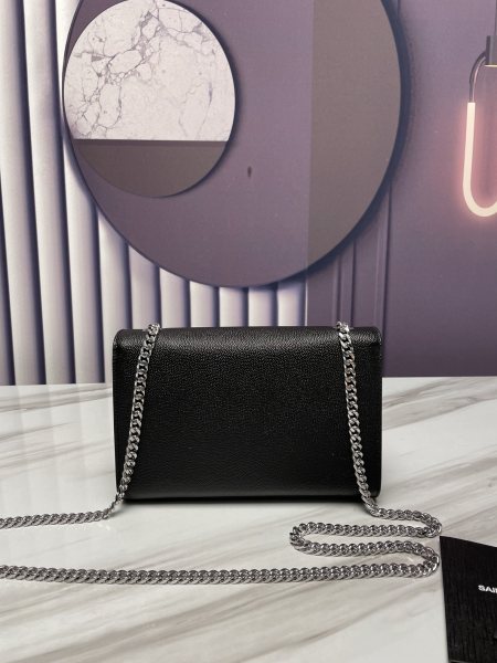 Handbags SAINT LAURENT 474366 size 20x12.5x5 cm