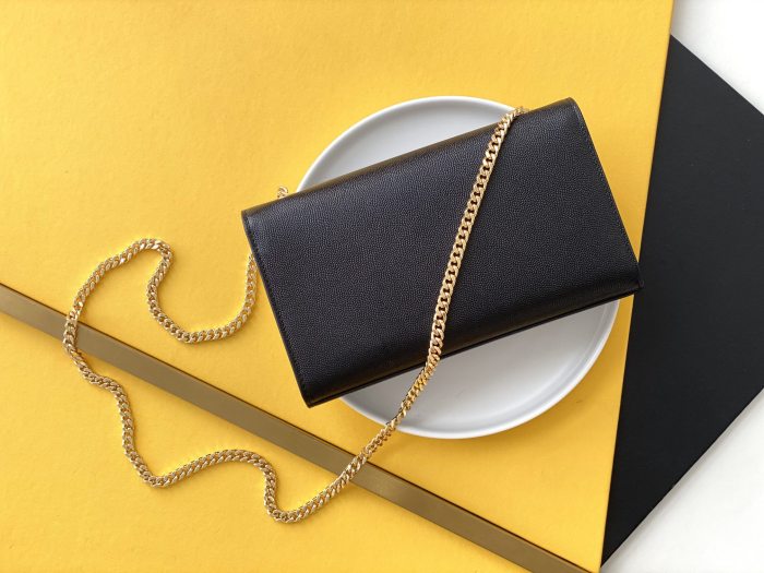 Handbags SAINT LAURENT 326078 size 24x14.5x5 cm