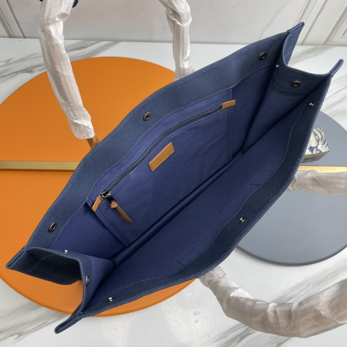 Handbags SAINT LAURENT 509415 size 48x36x16 cm