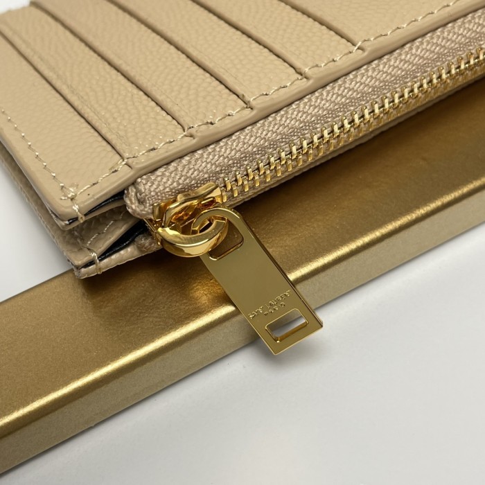 Handbags SAINT LAURENT 607915 size 13*8*2 cm